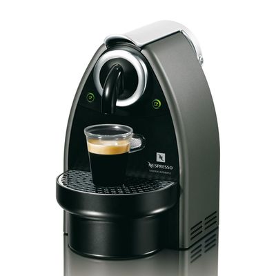 Cafeteira Essenza Automática 110V Titan Nespresso