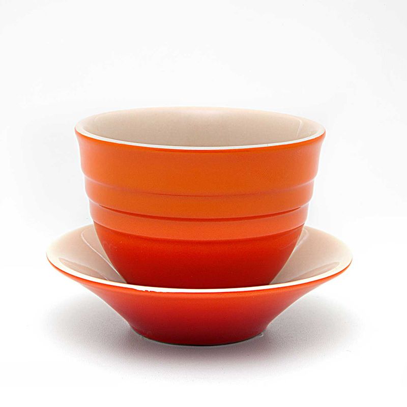 caneca-com-pires-laranja-le-creuset