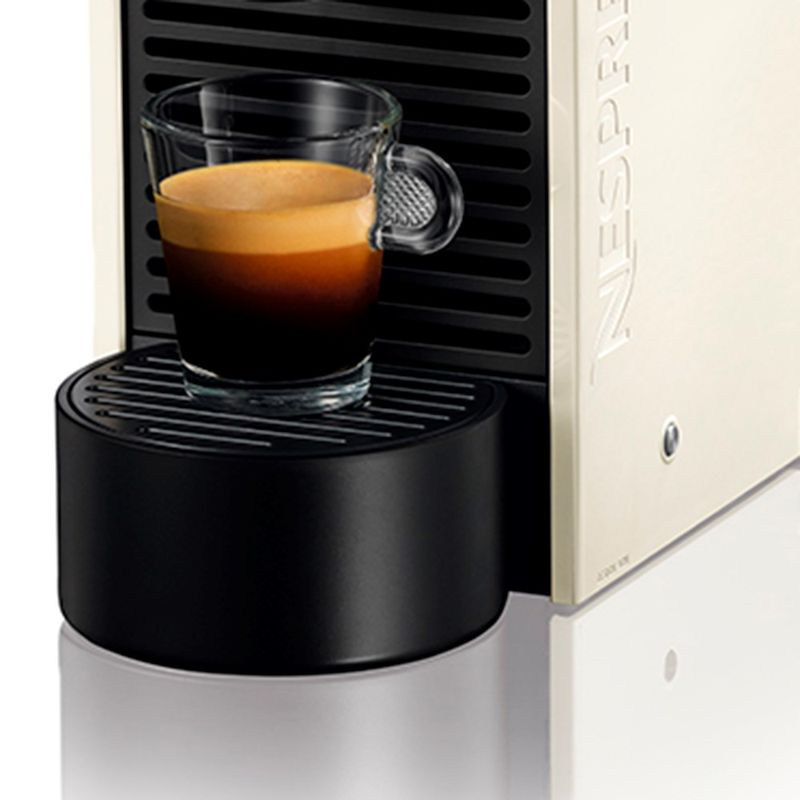 Nespresso | cafeteira u c50 110v pure cream nespresso Nespresso | cafeteira u c50 110v pure cream nespresso