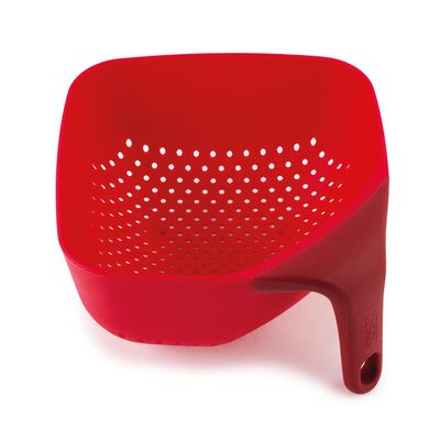 Escorredor Quadrado com Alça de Silicone Square Colander Pequeno Vermelho Joseph Joseph