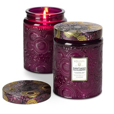 Vela Santiago Huckleberry Coleção Japonica Pote Vidro Relevo e Tampa 100 Horas Voluspa