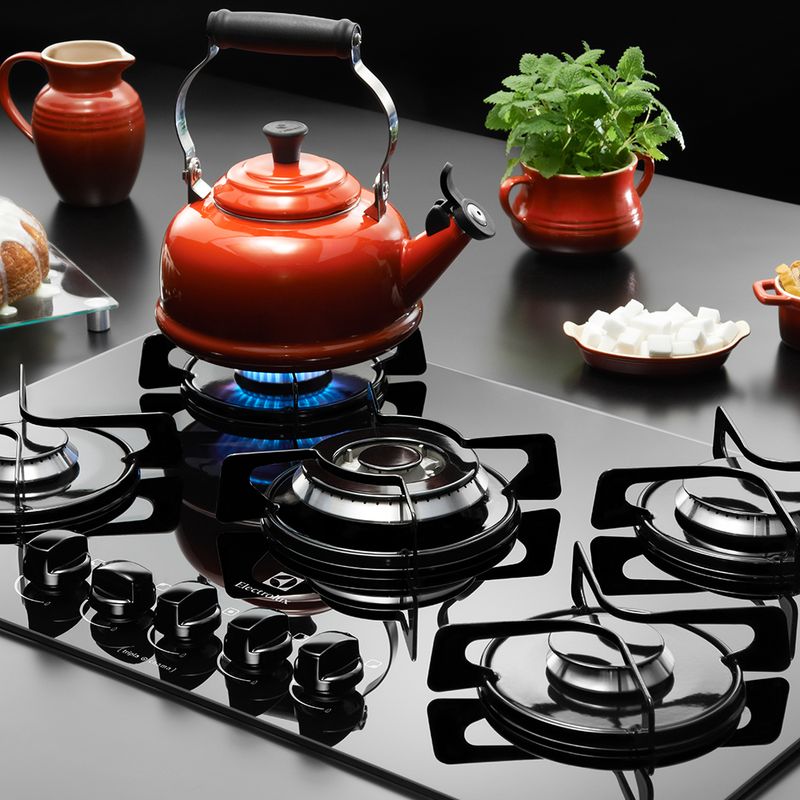 COOKTOP-GAS-GC75V-BIVOLT-ELECTROLUX-2