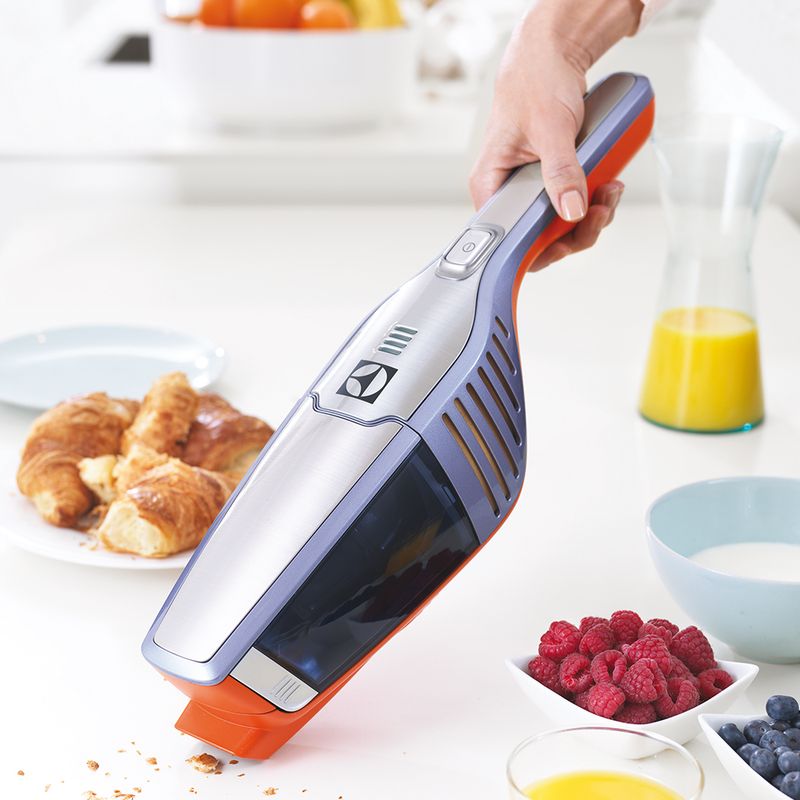 ASPIRADOR-DE-Po-ERG15-AZUL-METALICO-110V-ELECTROLUX-c