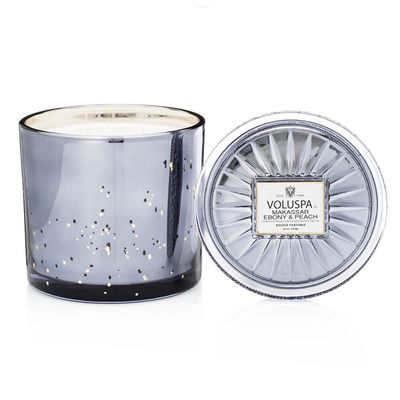 Vela Makassar Ebony e Peach Coleção Maison New Vermeil Pote e Tampa Vidro 150 Horas Voluspa