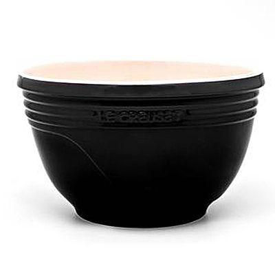 Bowl de Cerâmica 2,5 Litros Preto Black Onix Le Creuset