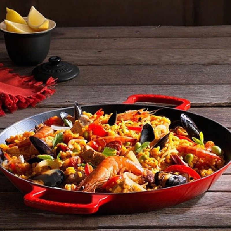 PANELA-PARA-PAELLA-VERMELHA-34-CM-LE-CREUSET-2