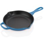 SKILLET-REDONDA-COM-ALCA-SIGNATURE-23CM-AZUL-MARSEILLE-LE-CREUSET