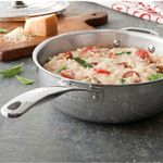 Le-Creuset-