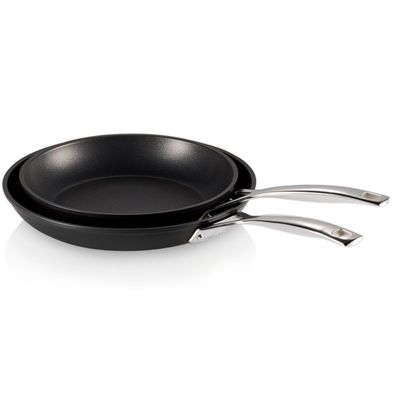 Conjunto 2 Frigideiras Rasa Non Stick Alumínio e Aço Inox 24 e 28 cm Preto Le Creuset