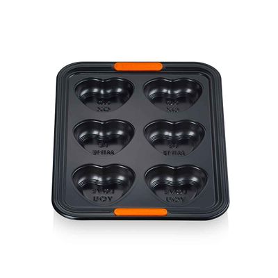 Forma para 6 Muffins Formato Coração com Mensagem Preto Le Creuset