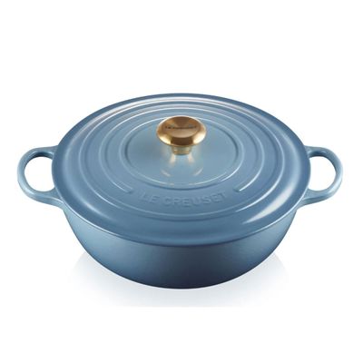 Panela Marmita Gourmet 28 cm com Pegador Dourado Signature Azul Chambray Le Creuset