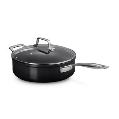 Panela Sauté com Alça 26 cm Non Stick Ceramic Essential Le Creuset
