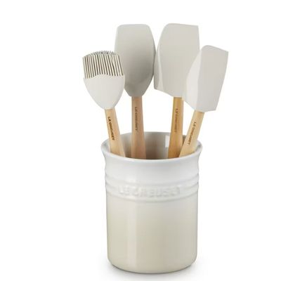 Kit 03 Espátulas, 01 Pincel e 01 Porta Utensílios 1,1 L Branco Meringue Le Creuset